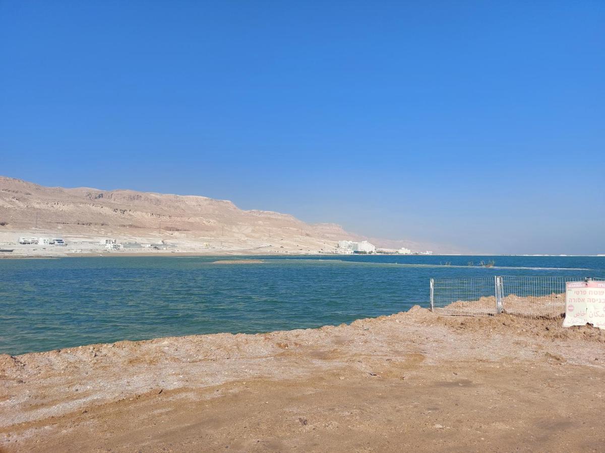 המקום של כרמית Neve Zohar Exterior photo