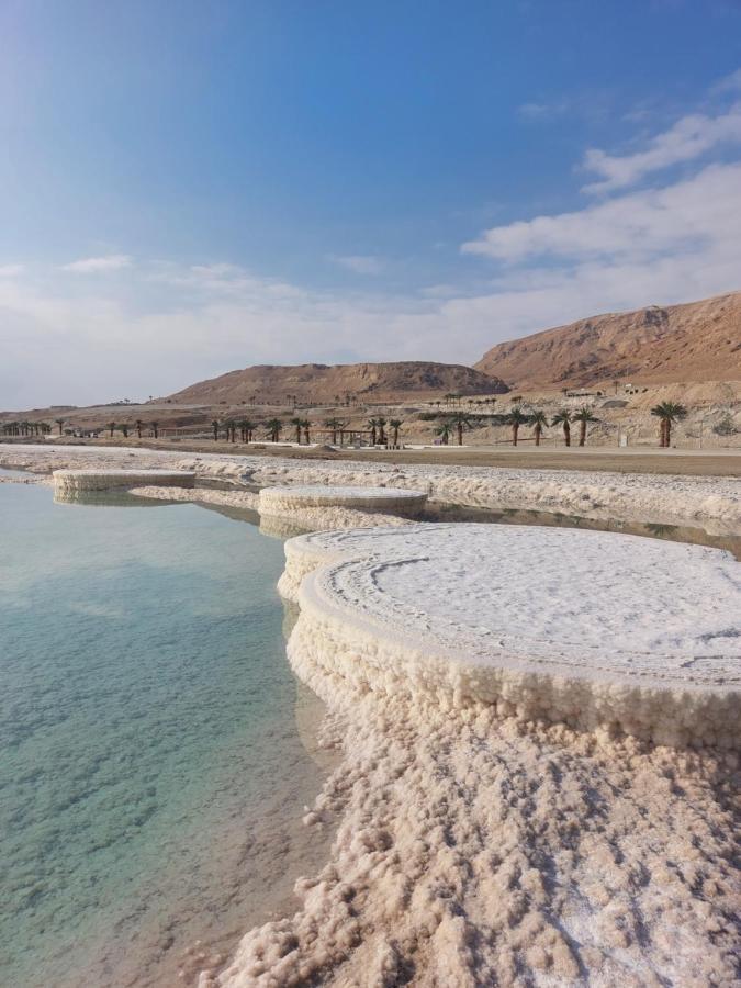 המקום של כרמית Neve Zohar Exterior photo